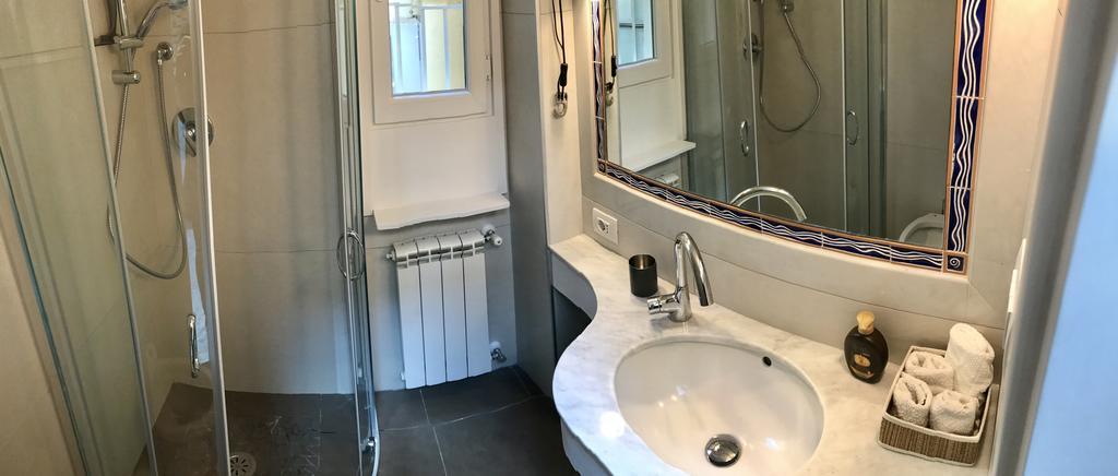 Casa Vacanze - Casa Luciana Style - Vomero Napoli Zewnętrze zdjęcie