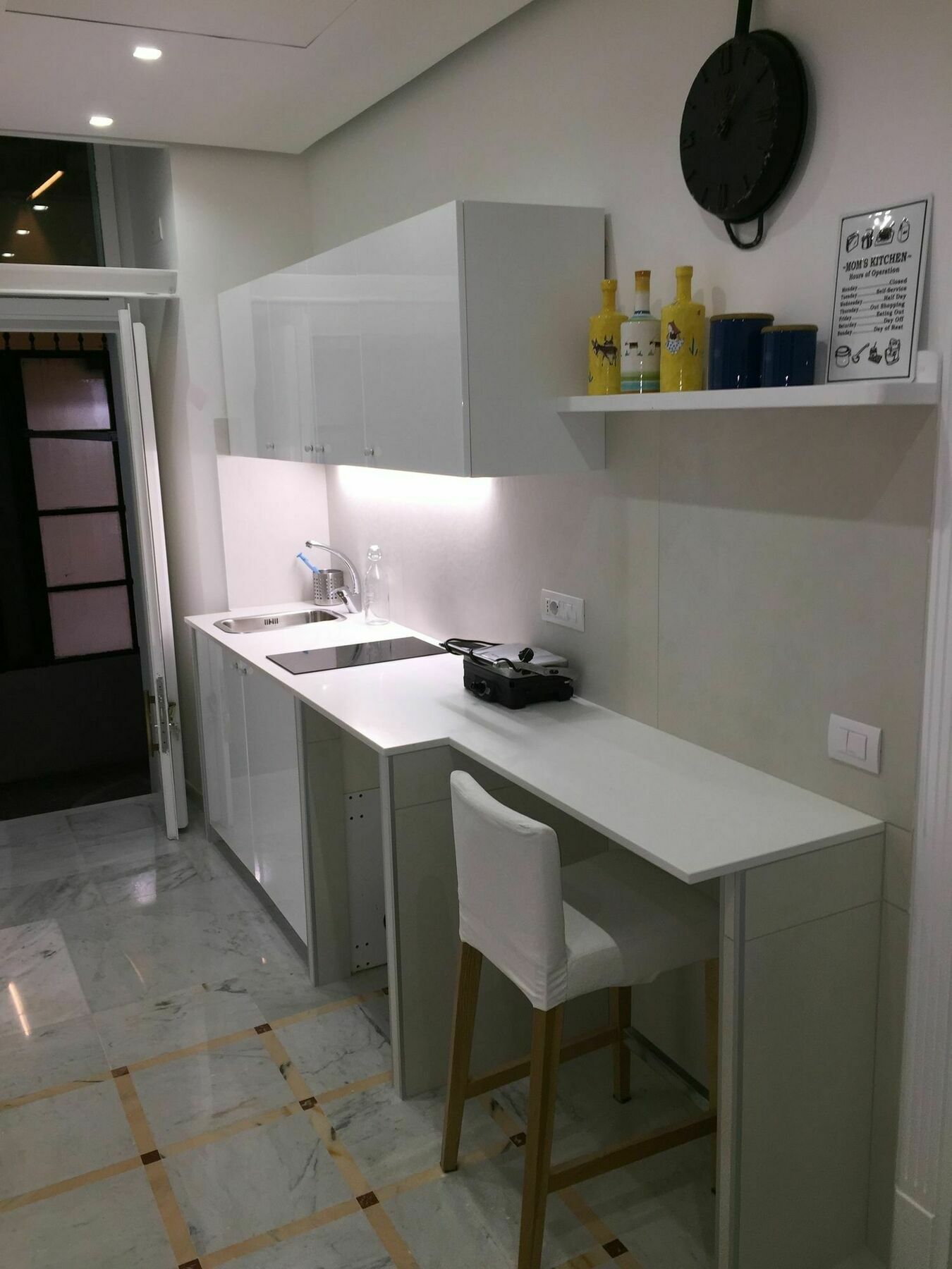 Casa Vacanze - Casa Luciana Style - Vomero Napoli Zewnętrze zdjęcie